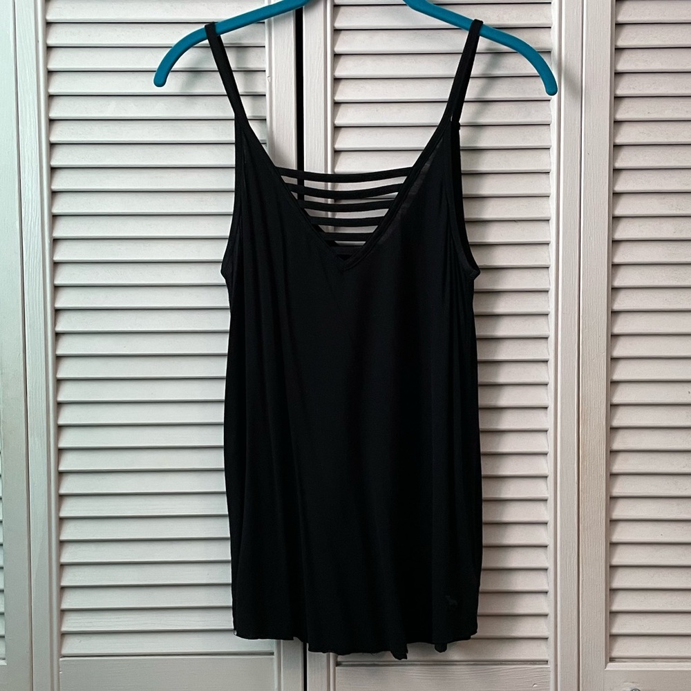 VS Pink Black Flowy Tank